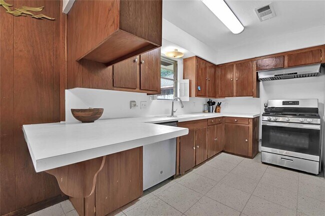 Foto del edificio - 7888 Pecan Villas Dr