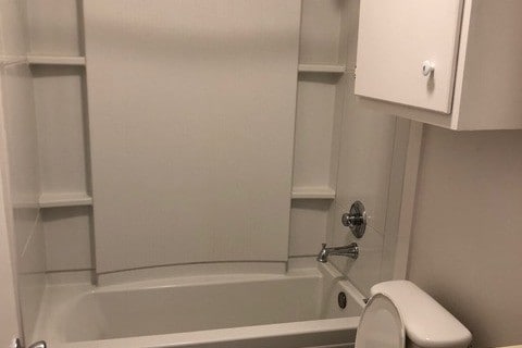 Bathroom - 802 W 2nd St