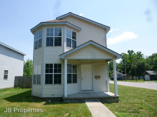 Primary Photo - 2434 Dillman St