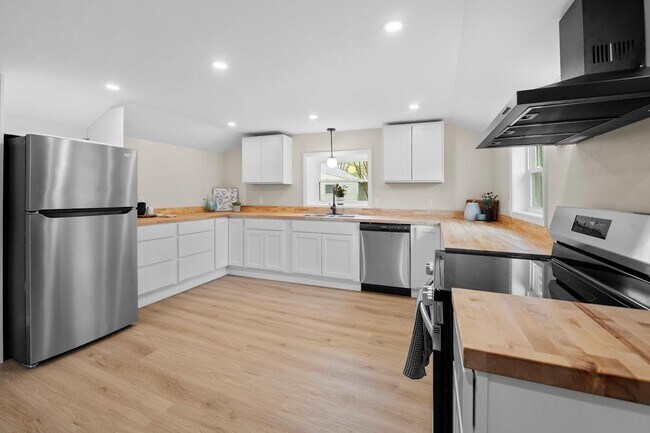 Foto del edificio - 6429 Wembridge Dr