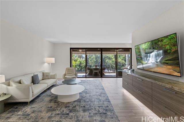 Building Photo - 4999 Kahala Ave