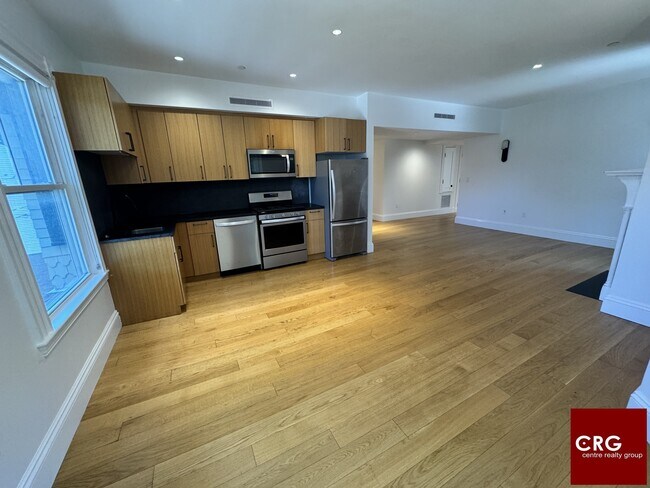 Foto del edificio - 83-85 Gardner St. Unit 200A