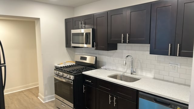 Building Photo - 1814 S Taylor St