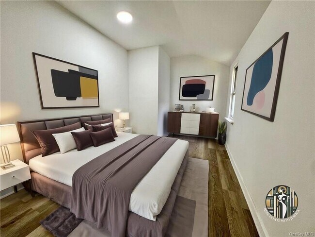 Foto del edificio - 1030 Summit Ave