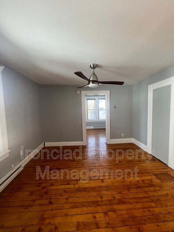 Foto del edificio - 37-39 Goodwin St
