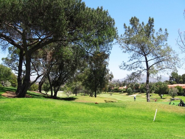 Building Photo - 17087 Bernardo Center Dr