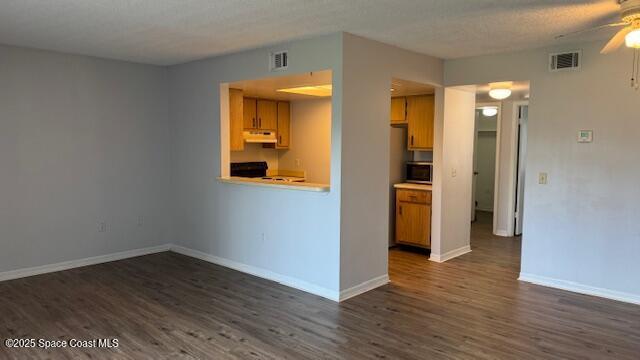 Foto del edificio - 2805 Rhonda Ln