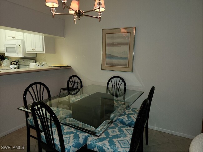 Foto del edificio - 3320 Olympic Dr