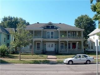 Primary Photo - 811 E 14th st Apt 3