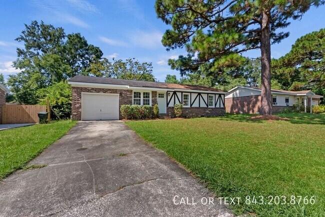 Building Photo - 342 Water Oak Dr