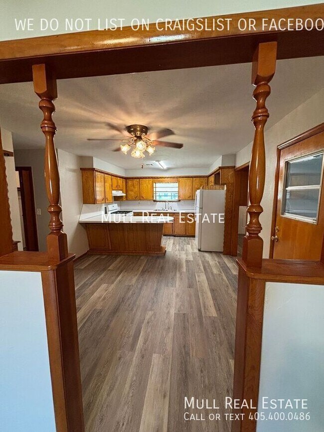 Foto del edificio - 3934 SE 10th St