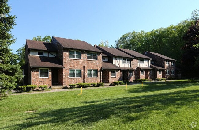Foto del edificio - Summitwood Village
