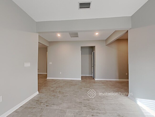 Foto del edificio - 11821 Cara Field Ave