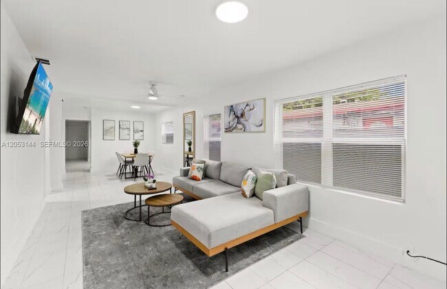Foto del edificio - 912 NW 2nd St