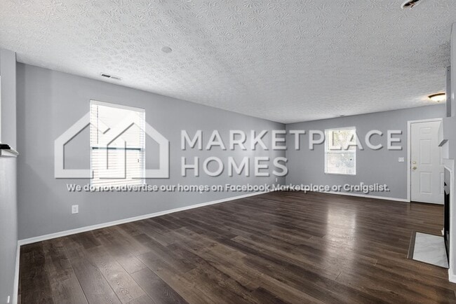Building Photo - 5462 Rothermund Dr
