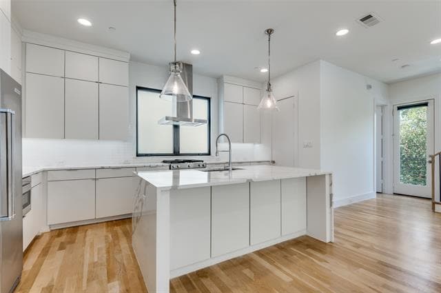 Building Photo - 2703 Kimsey Dr