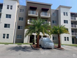 Building Photo - 11050 SW 196th St