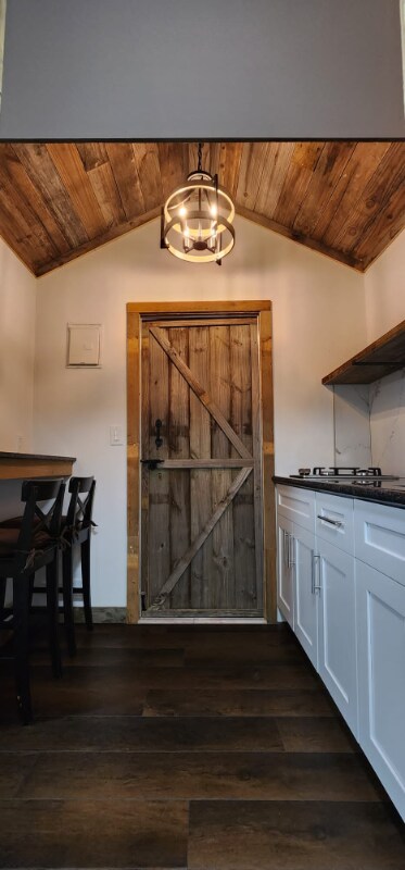 Foto del edificio - 6835 Purvis Ln