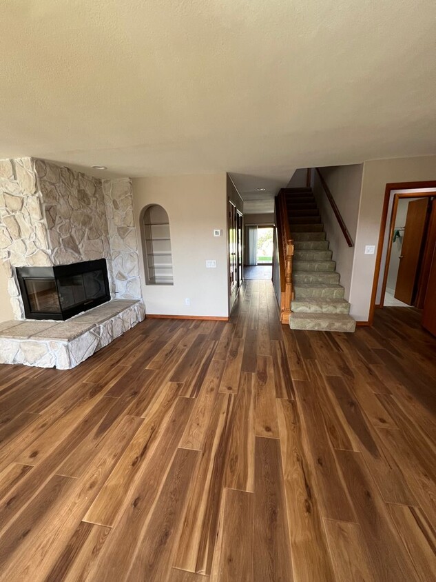 Primary Photo - Lovely La Mesa Home