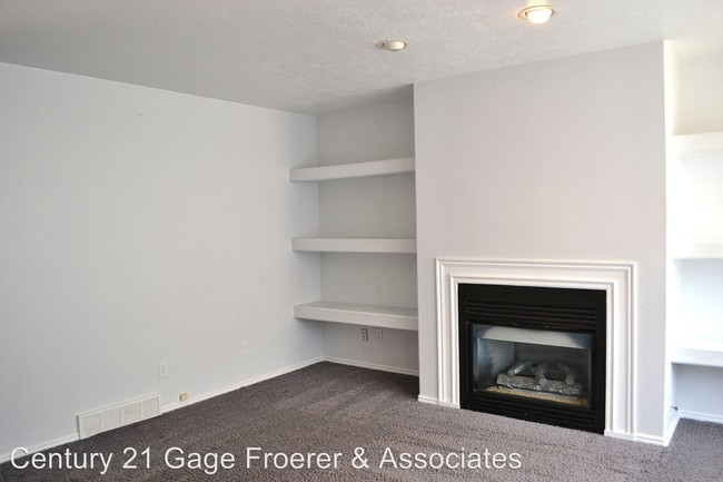 Building Photo - 717 W 1000 N