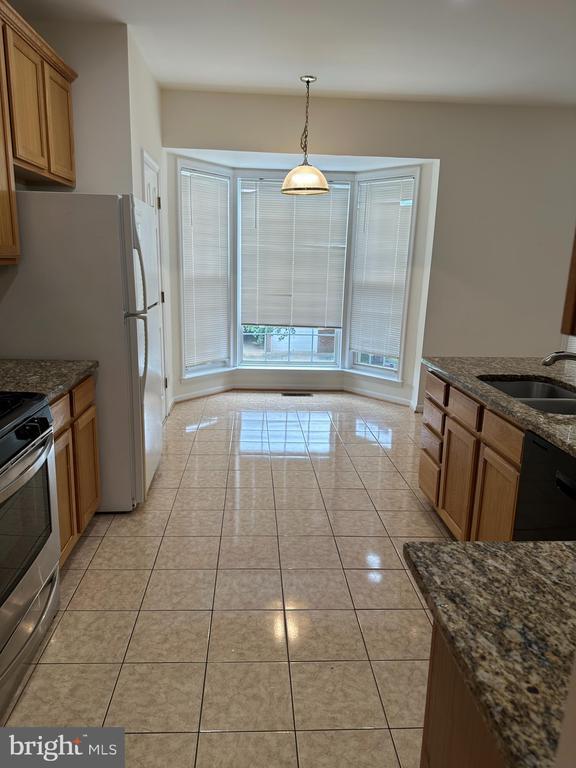 Foto del edificio - 9358 Deer Glen Ct