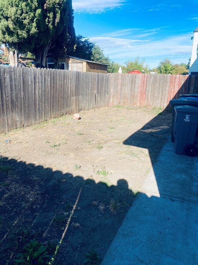 Foto del edificio - 300 Shasta St