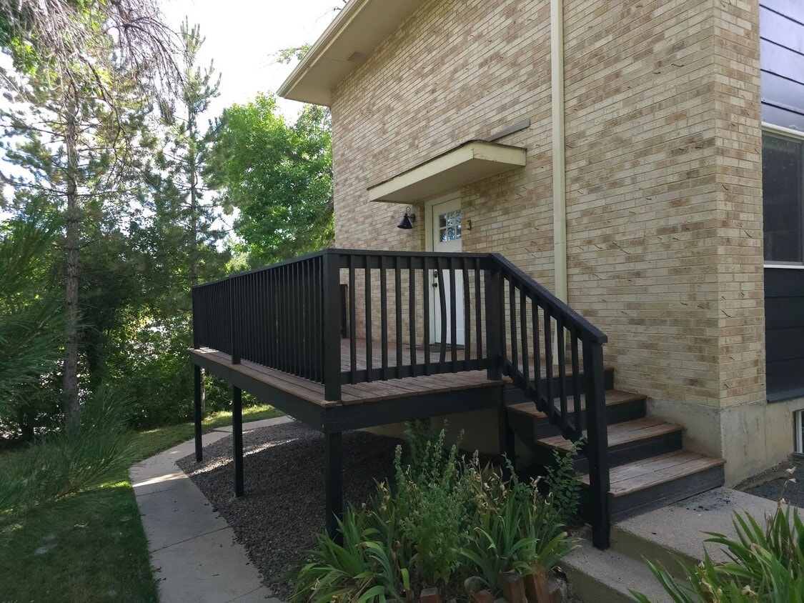 Foto principal - 2473 20th St