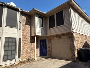 Building Photo - 4090 Windhaven Ln