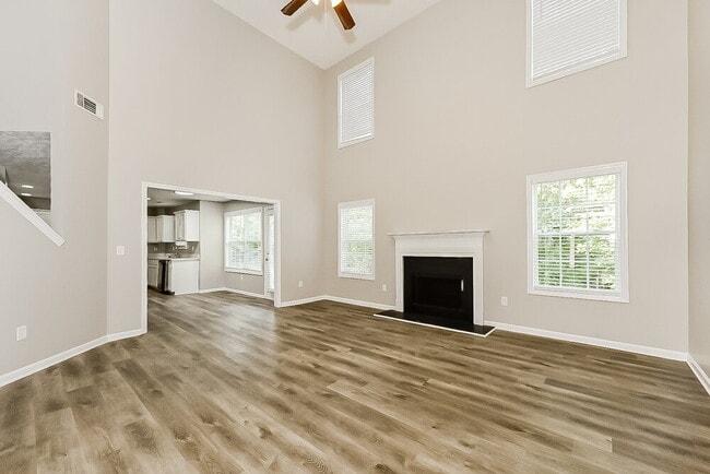 Building Photo - 129 Makenna Dr