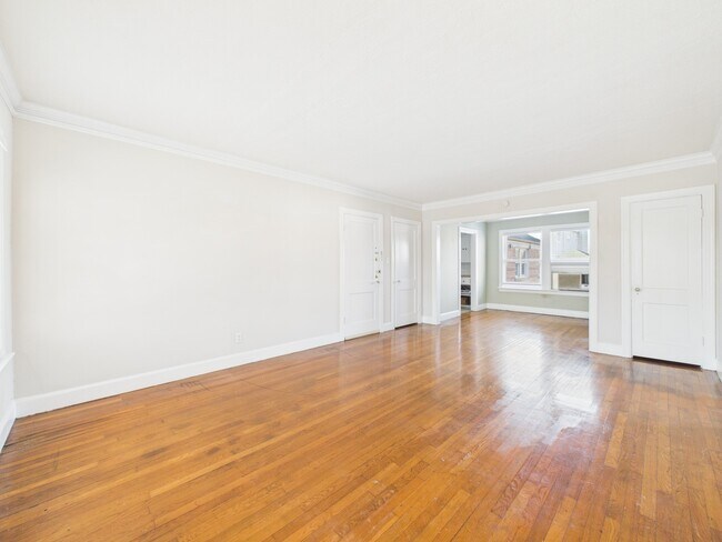 Foto del edificio - 1920 Richmond Ave.