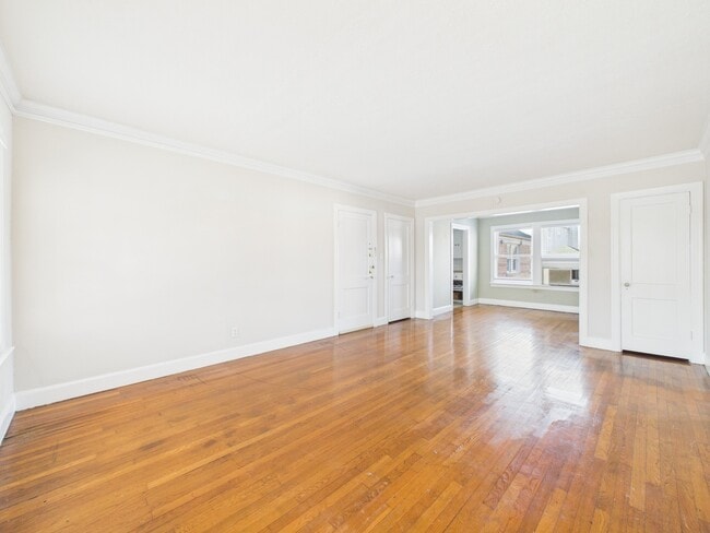 Building Photo - 1920 Richmond Ave.