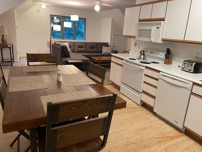 Kitchen - 777 Bryant Ave