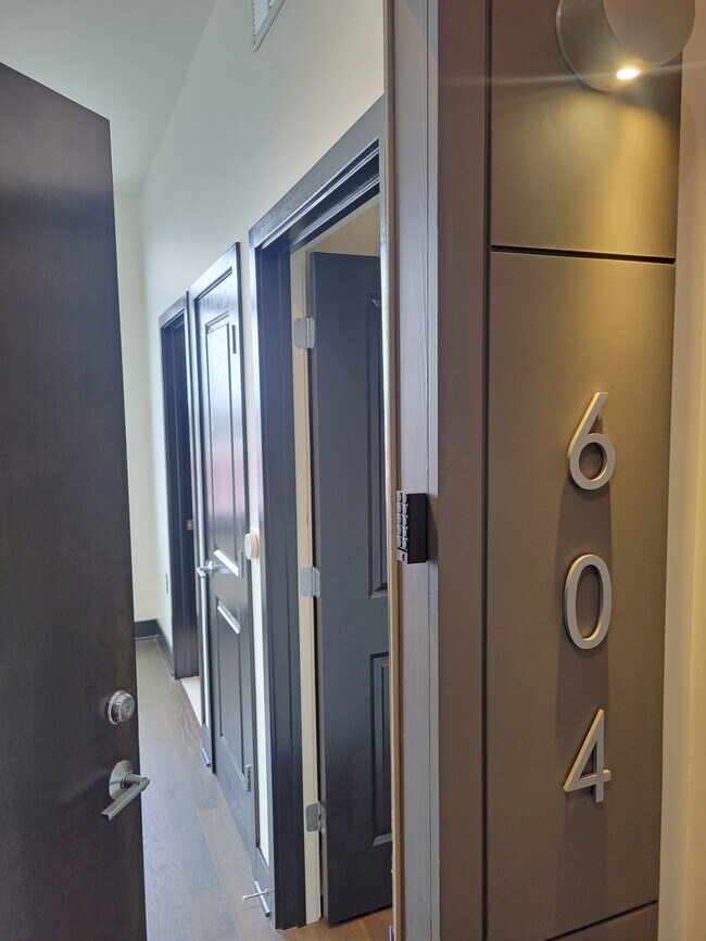 Foto del edificio - 2550 17th St NW
