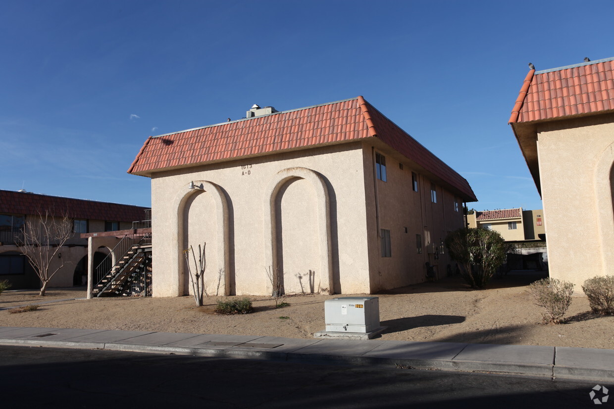 Foto del edificio - Wildwood Manor