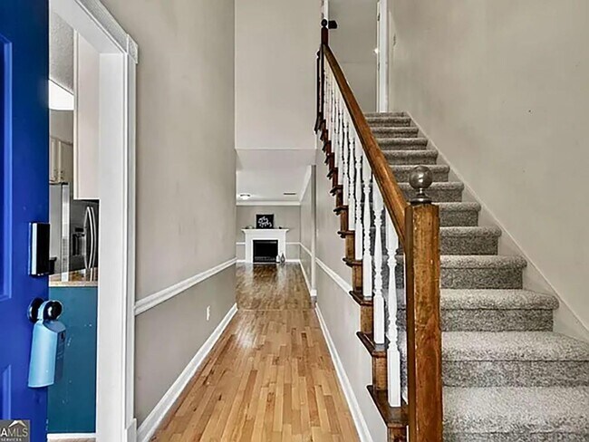 Foto del edificio - 1140 Magnolia Way SE
