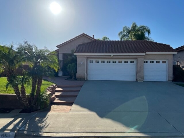 Foto principal - 601 El Norte Hills Plz