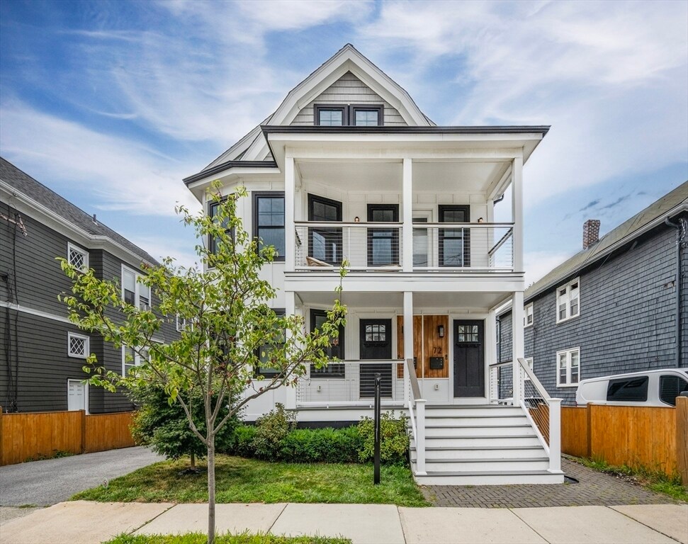 Foto principal - 72 Governor Winthrop Rd