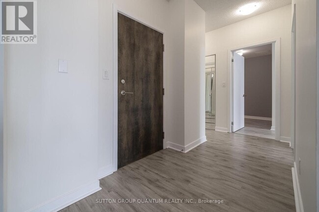 Building Photo - 18 Harbour St