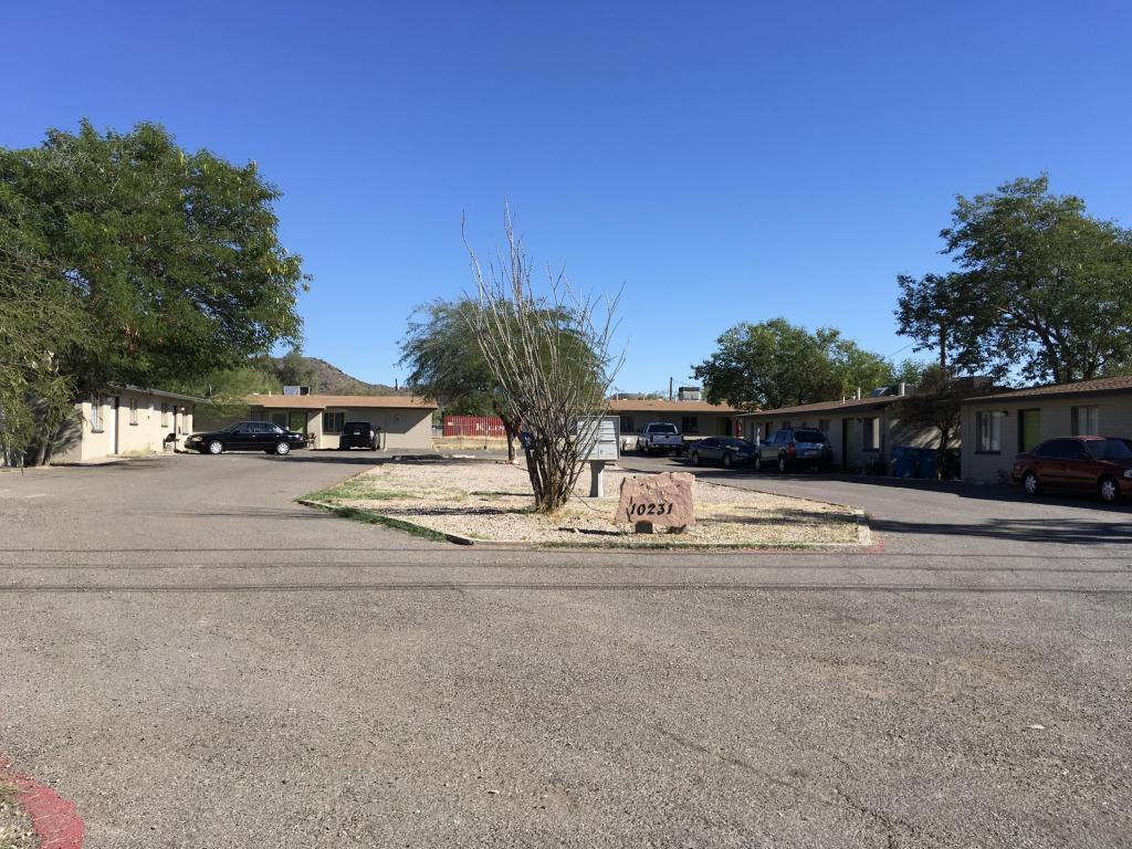 Primary Photo - 10231 N 15th Ave
