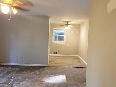 Building Photo - 923 Laurel St