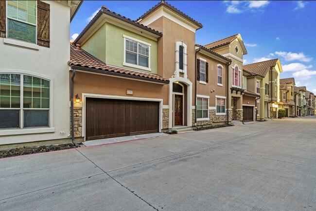 Building Photo - 6762 Marbella