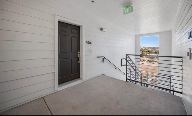 Building Photo - 2232 Arikaree Hts