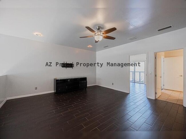 Building Photo - 7821 N 21st Ave