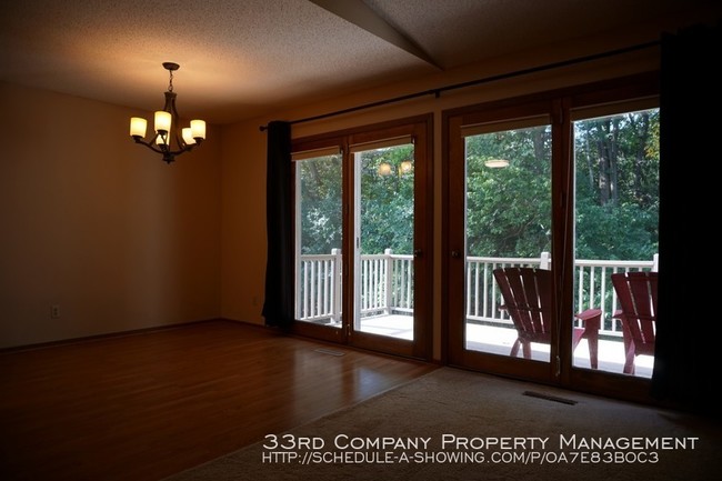 Foto del edificio - Eden Prairie Condo - Available NOW!