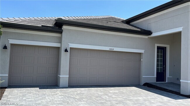 Building Photo - 10859 Timber Creek Dr