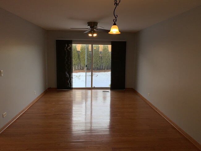 Building Photo - 1372 Derby Ln