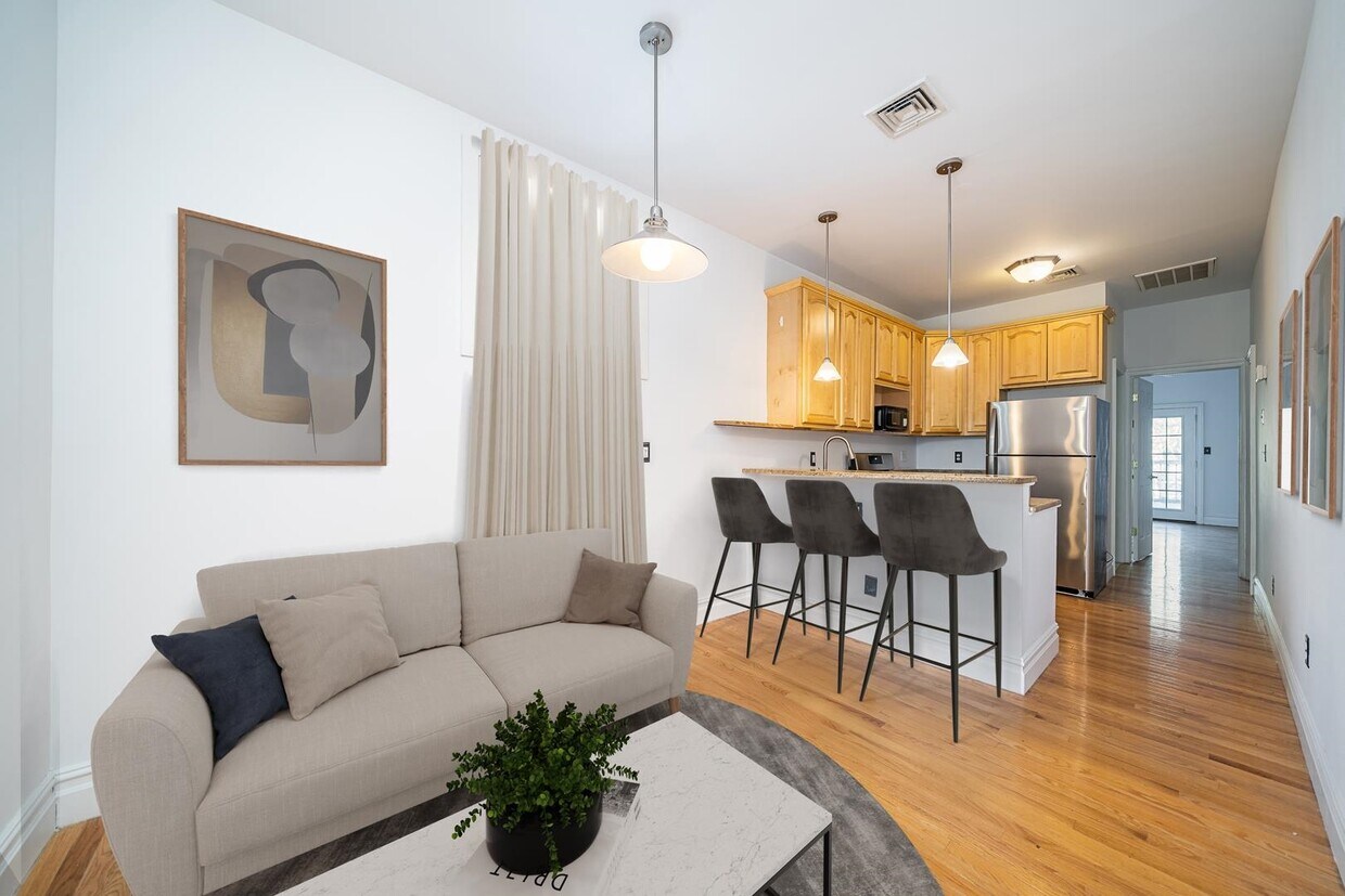 1012 Summit Ave Unit 3L (aka5)