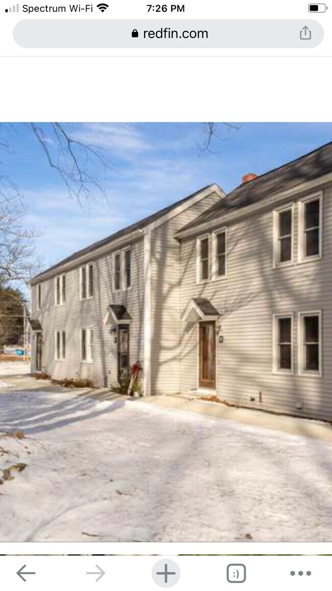 Front - 801 US Route 1