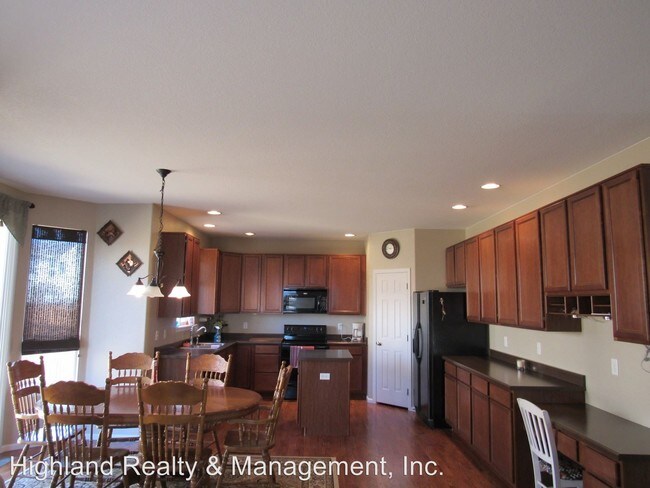Building Photo - 3 br, 2.5 bath House - 4317 Mt Sneffels St