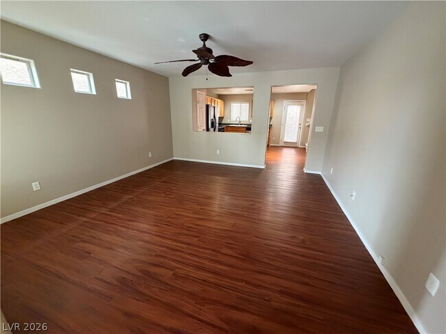 Foto del edificio - 6912 Smiling Cloud Ave